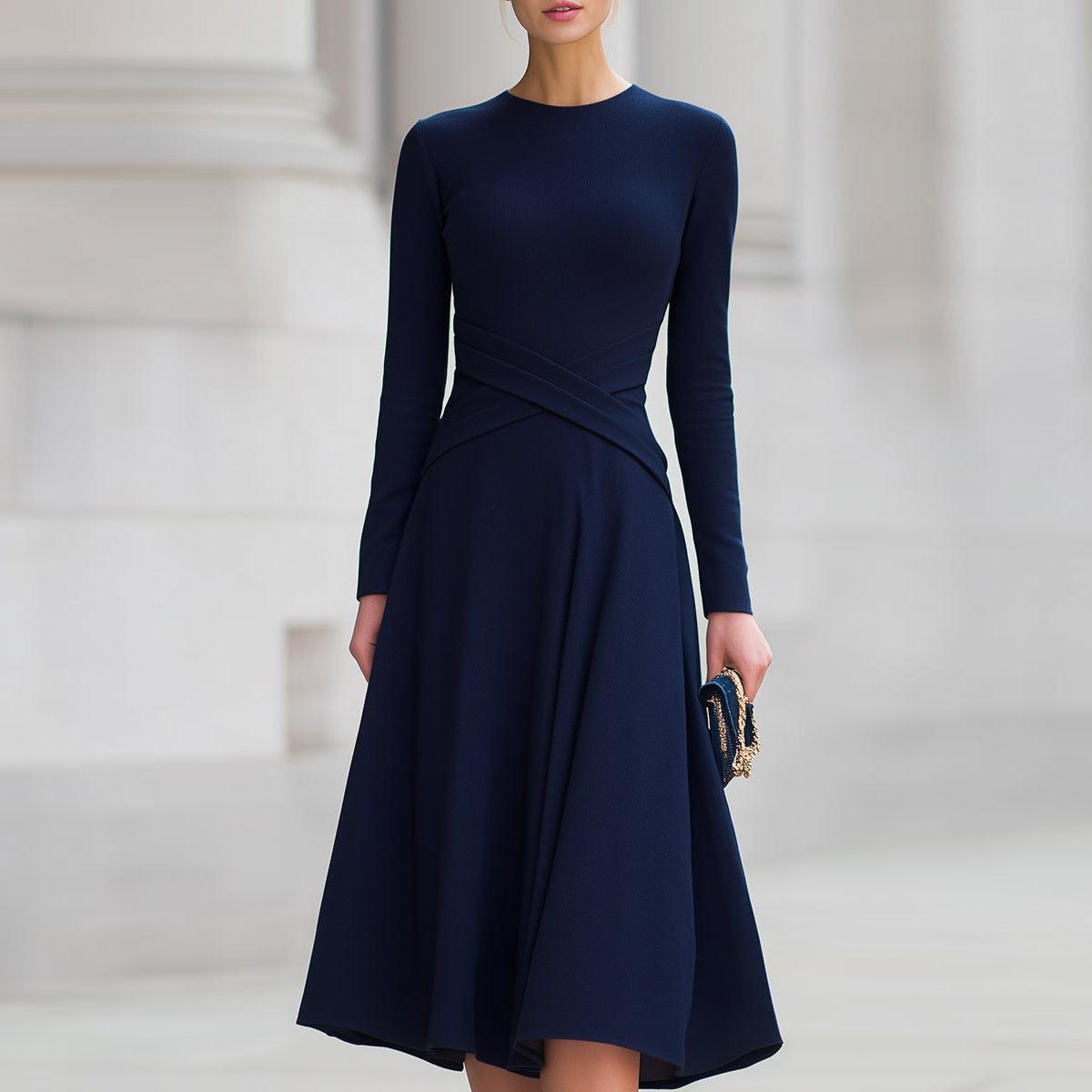Elegantes Navy Midi-Kleid mit Langarm - Perfekter Herbstsbegleiter für jeden Anlass