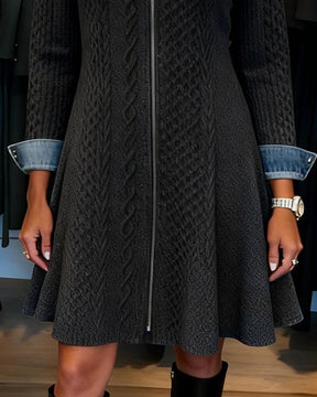 Winter-Chic: Groovy Color Block Mini-Kleid mit Denim-Kragen
