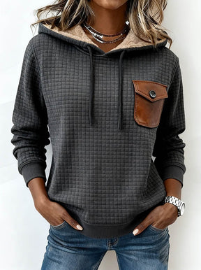 Herbst-Highlight: Graues Longsleeve Sweatshirt mit Kunstledertasche