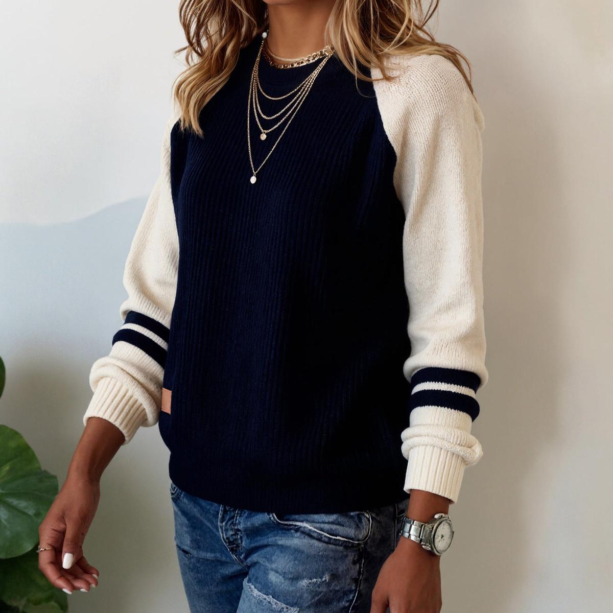 Comfy Striped Round Neck Sweater - Modischer Chic für den Herbst