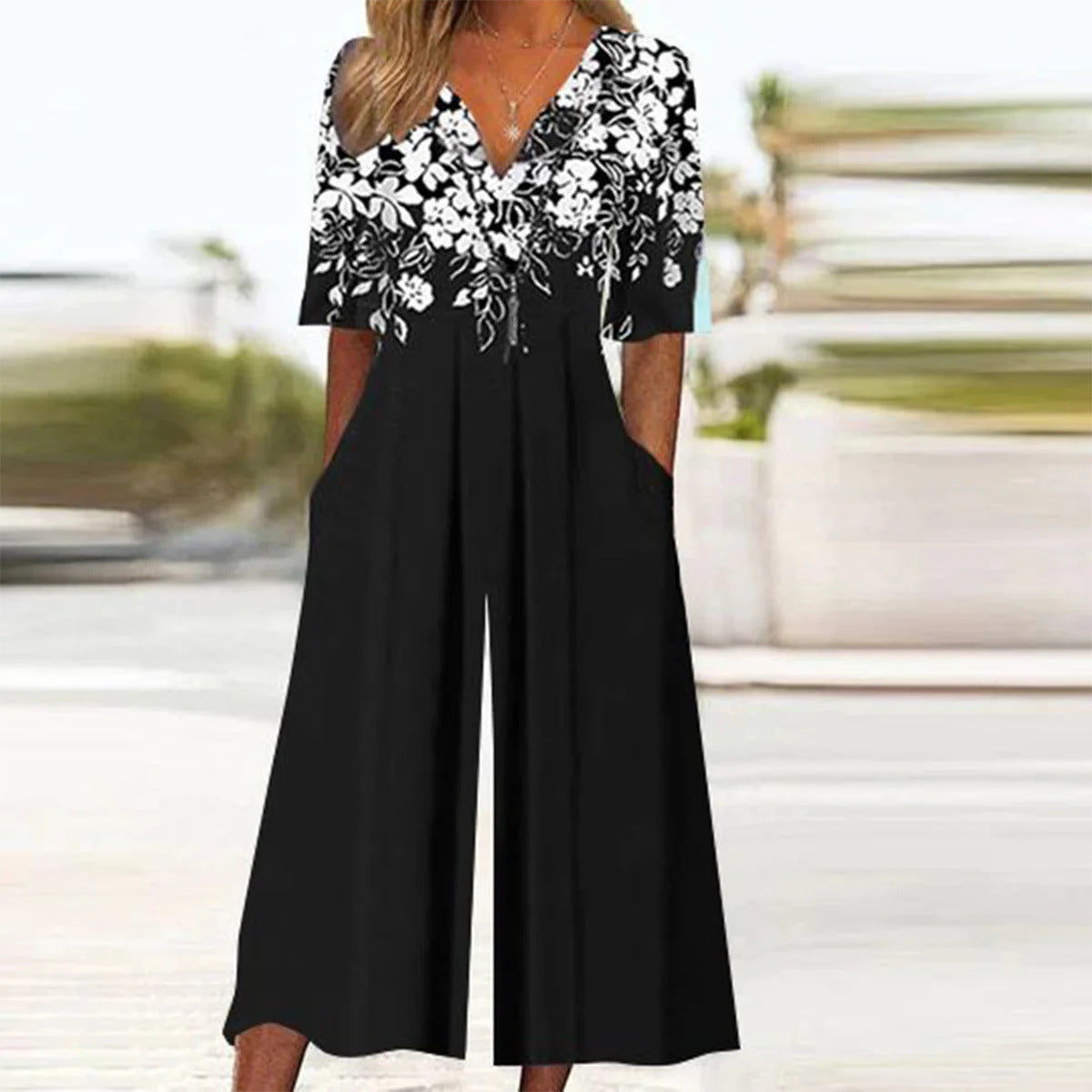 Verspielter Damen Jumpsuit mit 3D-Druck für Herbstsevents