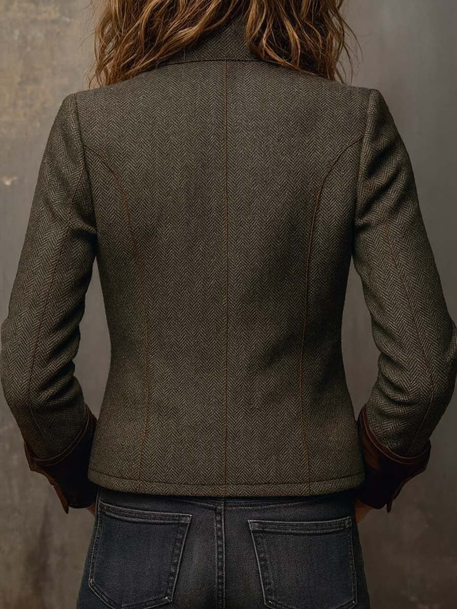 Elegante olivgrüne Winterjacke Damen tailliert smart-casual