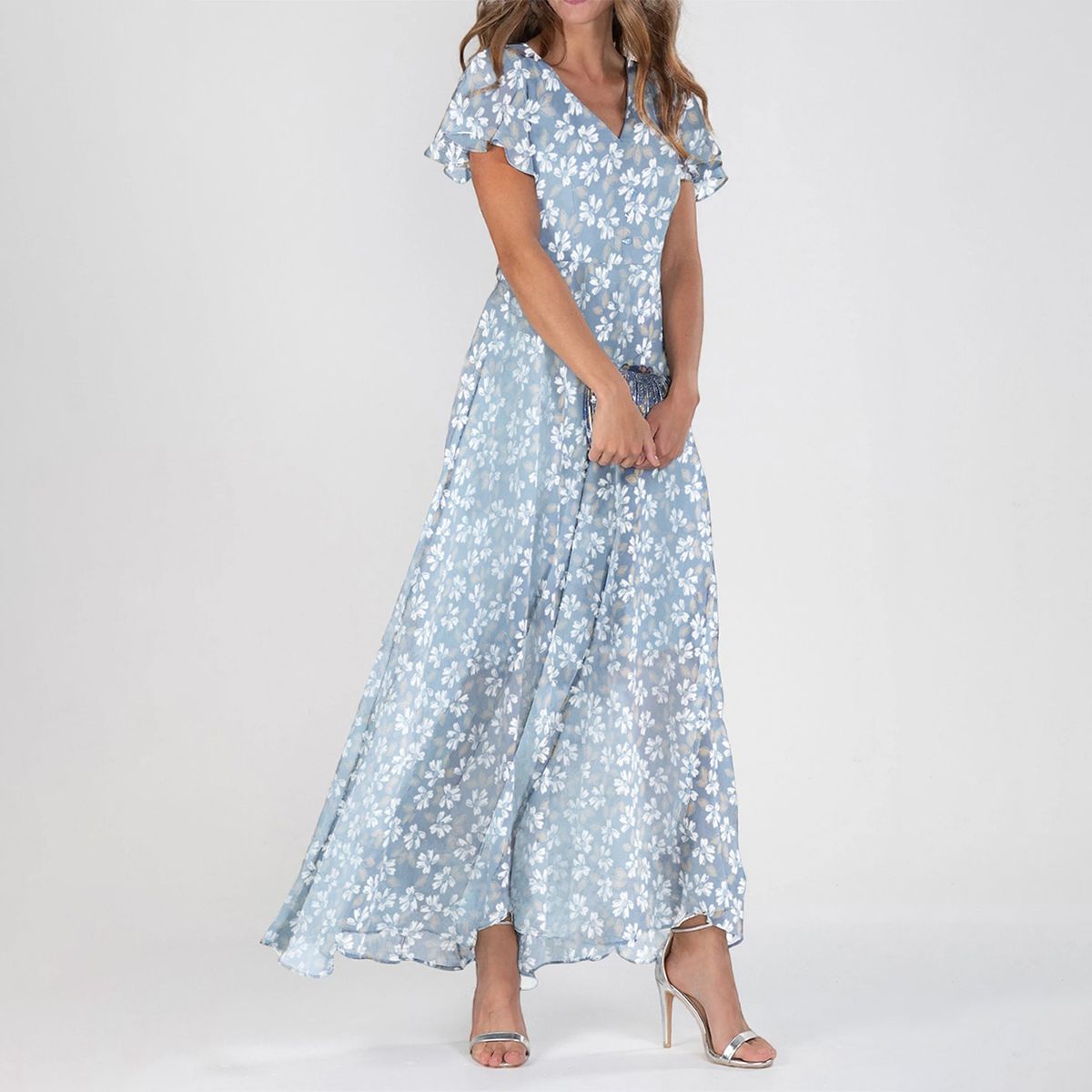 Winter Eleganz: Romantisches Maxikleid mit Blumenmuster & Kurzarm
