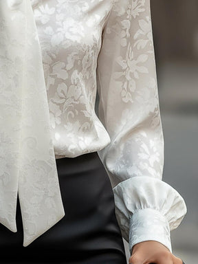 Herbstliche Vintage Floral Print Krawattenkragen Bluse - Elegant & Vielseitig