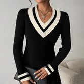 Stylisher Black & White Color Block Sweater - Dein Must-Have für den Herbst