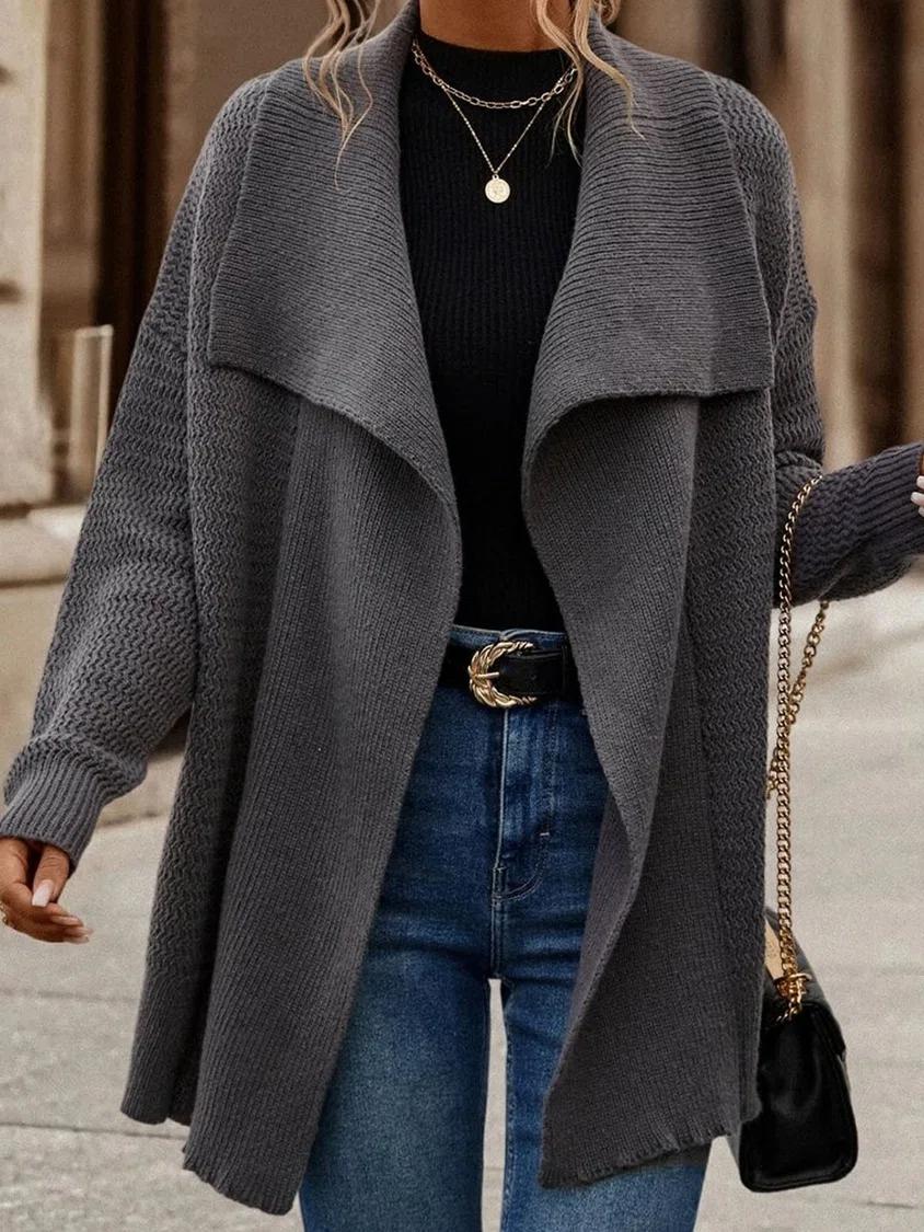 Herbstlicher Grauer Cardigan - Weich, Stilvoll & Kuschelig für kühle Tage