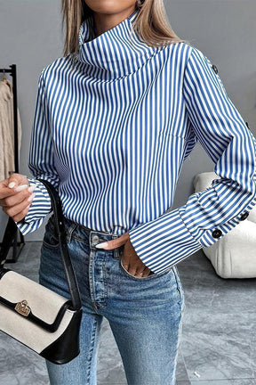 Winter High Neck Top blau gestreift – warm & elegant