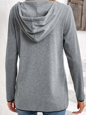 Grey Long Sleeve Sweatshirt - Herbsts-Frische & Stil für Ihren Kleiderschrank