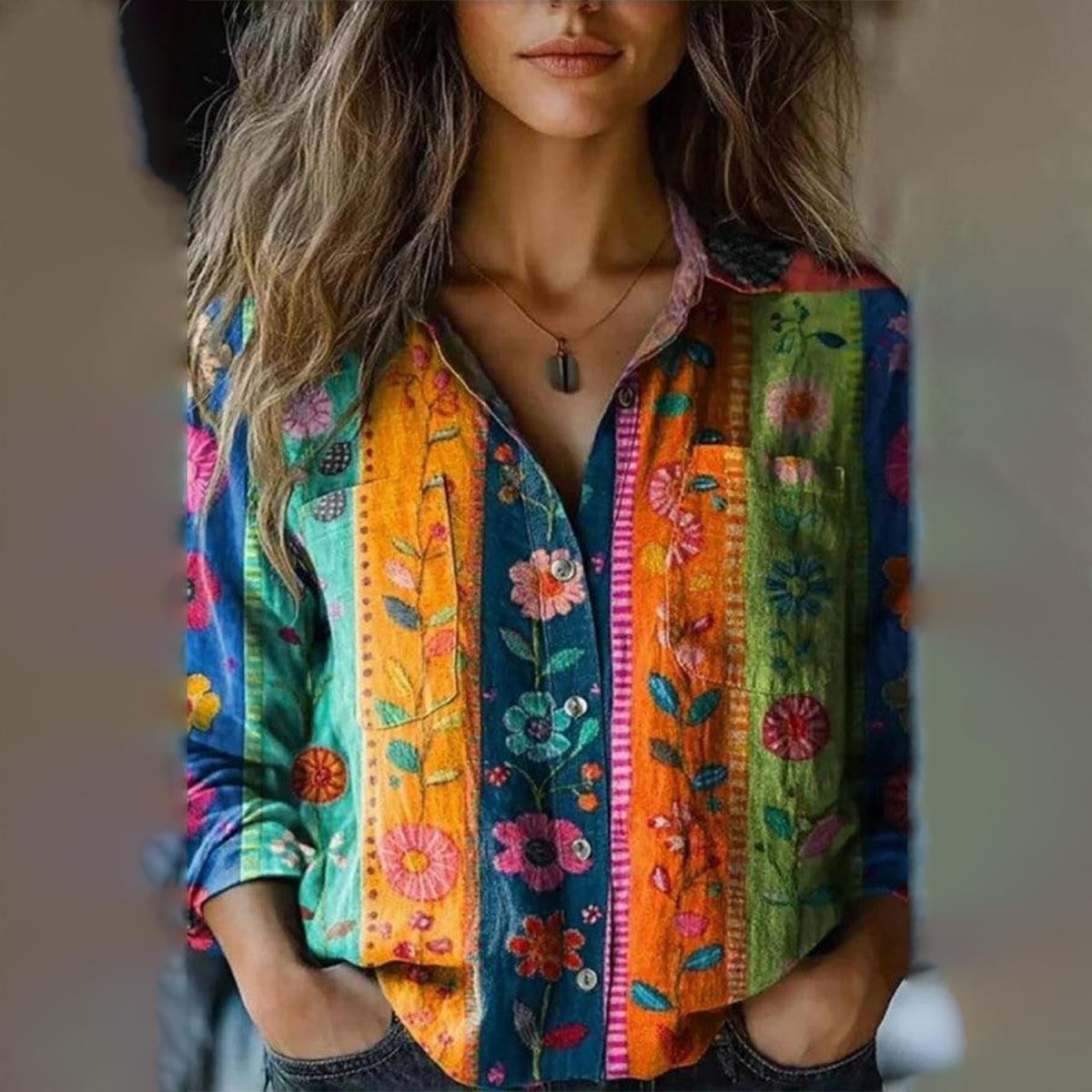 Boho Winterbluse mit warmem floralem Print und Kragen