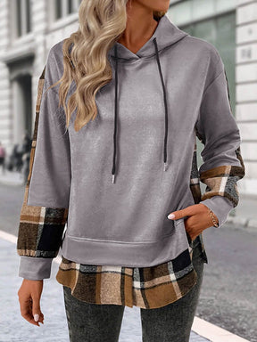 Kuscheliger Winter Hoodie karamell mit Karo-Saum Damen