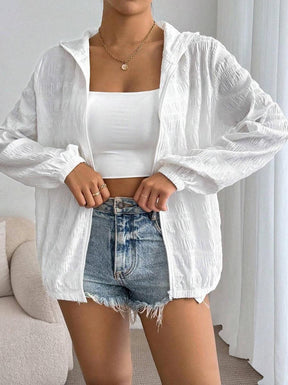 Herbstlicher Komfort: Kuscheliger White Plain Hoodie - Minimalistisch & Stilvoll