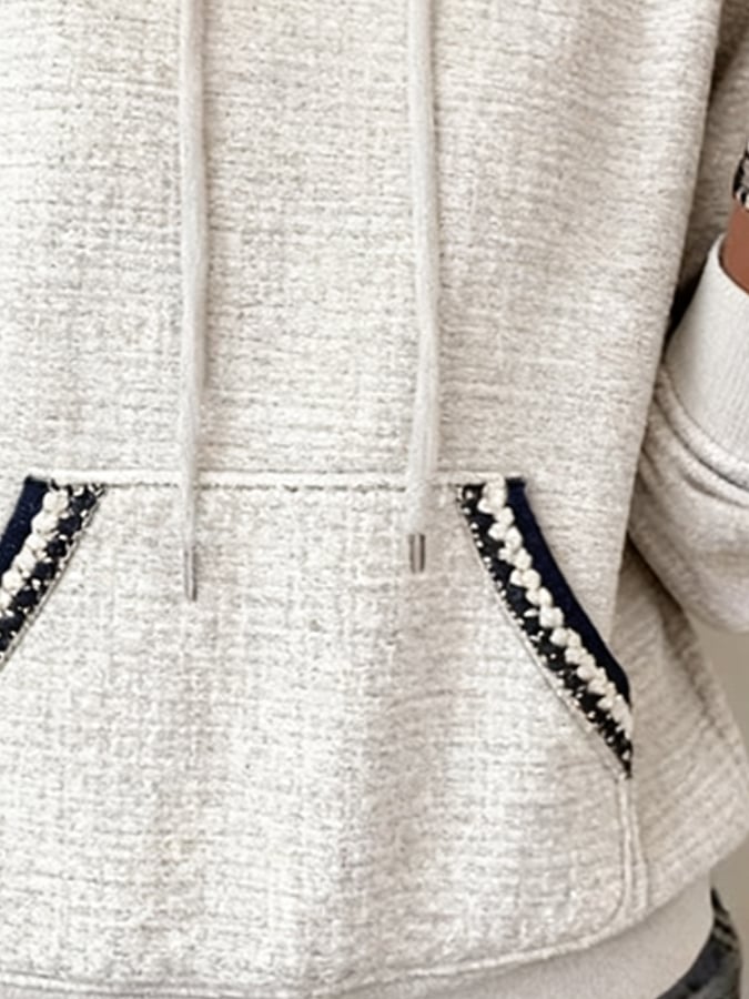 Herbstlicher Basic Hoodie: Kuschelige Wärme im stilvollen Design