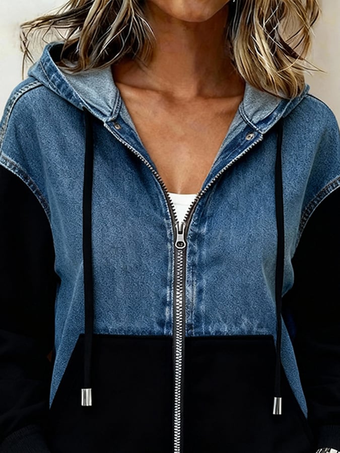 Winterliche Blue Denim Jacke mit Kapuze - Farbblock-Style für kühle Tage