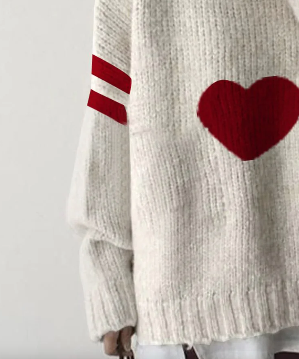 Herbstlicher Rundhalspullover mit Herz-Print - Modischer Komfort in Rot