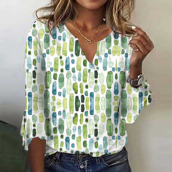 Grünes Geometrisches Aquarell-Print-Top mit ¾-Ärmeln - Herbstserwachen mit Stil