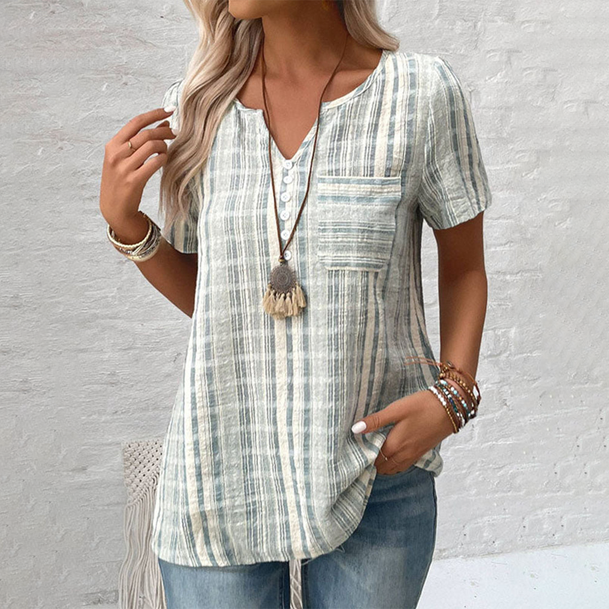 Classy V-Neck Short Sleeve Top - Frischer Herbsts-Look mit Komfort