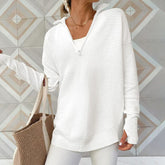 Simple White V-Neck Long Sleeve Sweater - Dein stilvoller Begleiter für den Herbst
