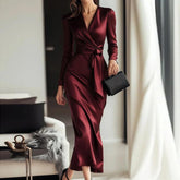 Burgundy Maxi-Kleid mit Langarm - Eleganter Herbstsbegleiter in A-Linie