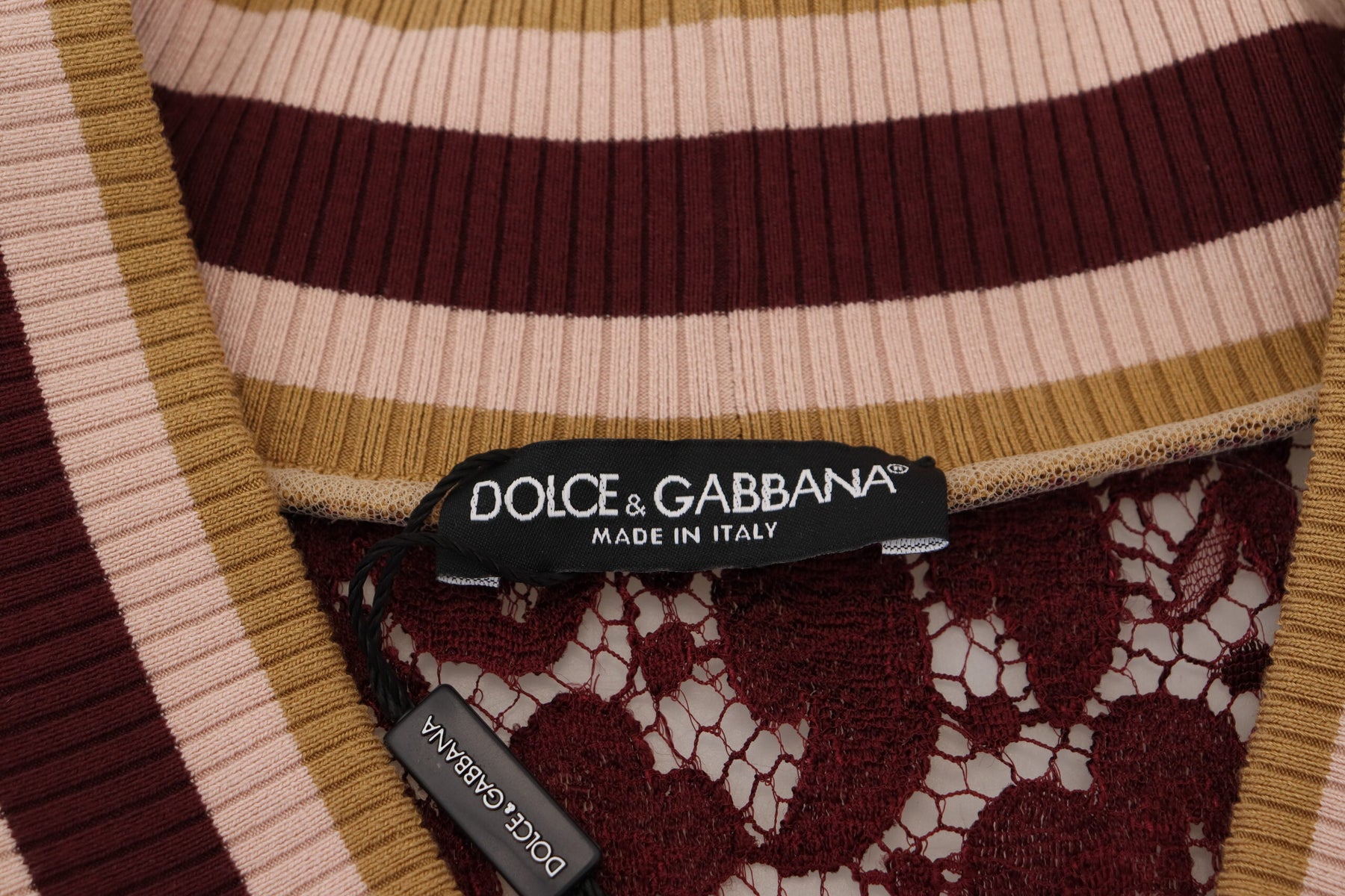 Dolce & Gabbana Multicolor Spitze Pullover mit V-Ausschnitt