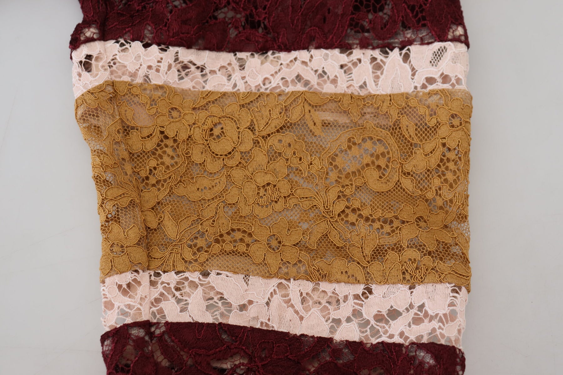 Dolce & Gabbana Multicolor Spitze Pullover mit V-Ausschnitt