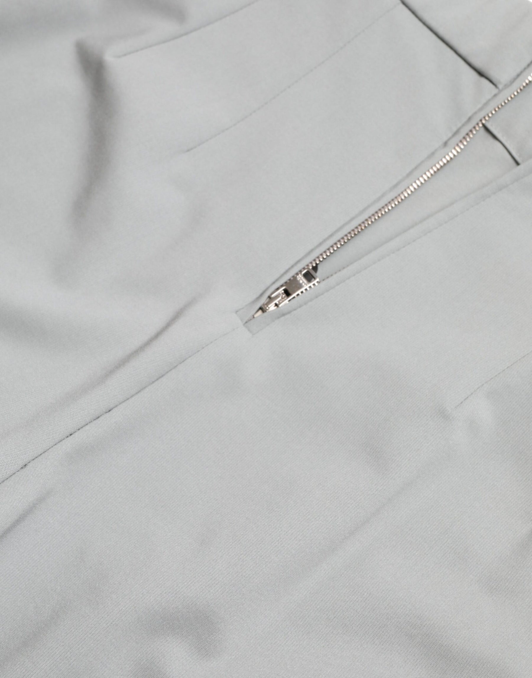 Dolce & Gabbana Graue schlanke Nylon-Hose