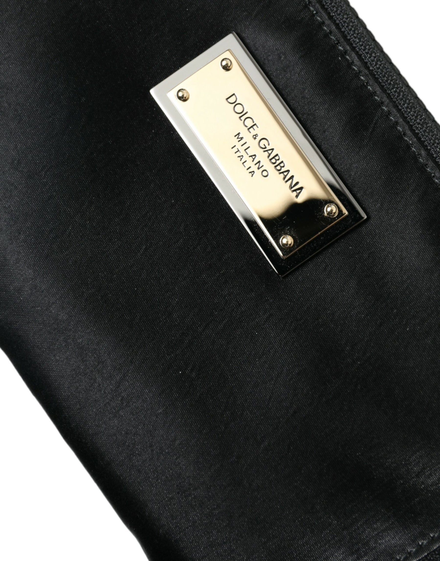 Dolce & Gabbana Schwarzes Nylon Logo Plaque Schlüsselanhänger Tasche Clutch