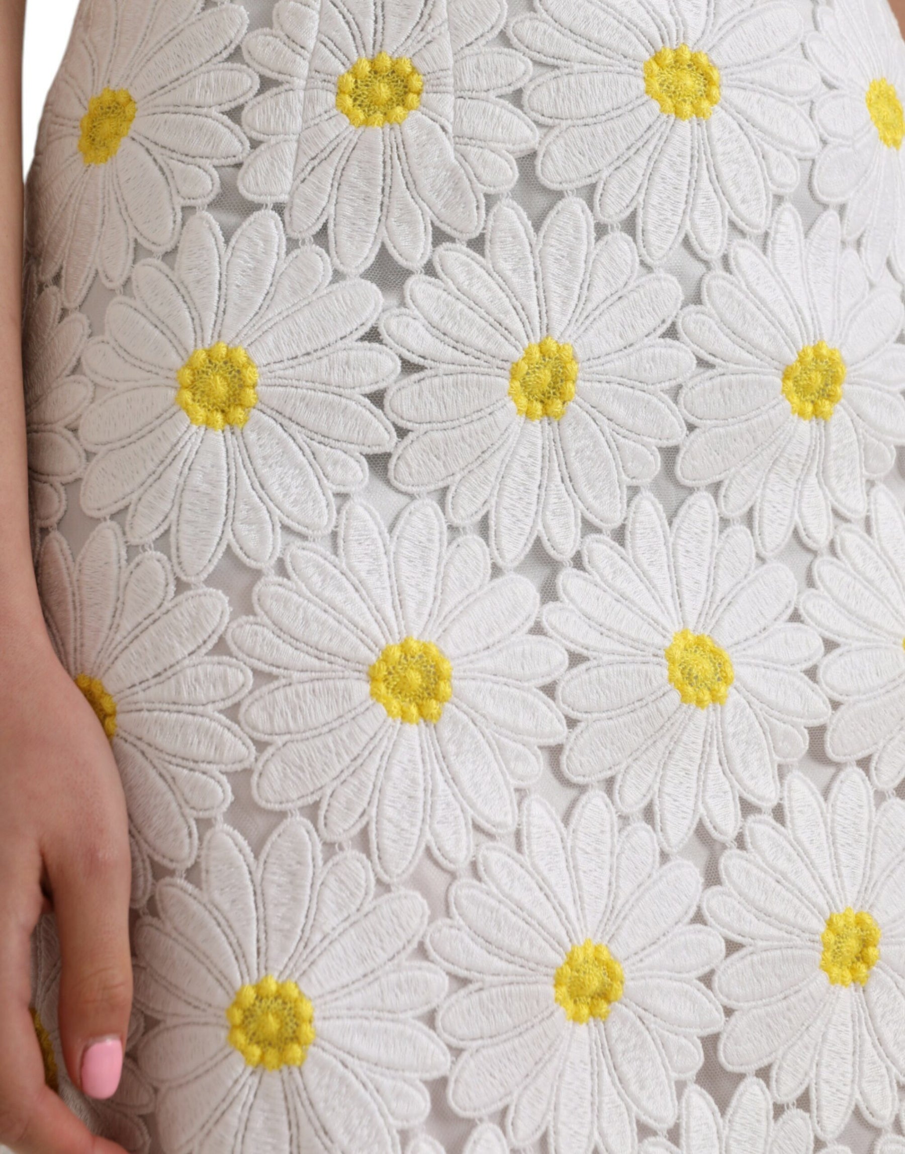 Dolce & Gabbana Weißer geblümter gerader Bleistiftrock aus Spitze