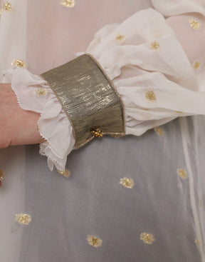 Dolce & Gabbana Off White Seidenmischung Ascot-Kragen Bluse Top