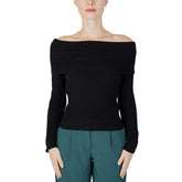 Only Schwarzer Viskose-Pullover