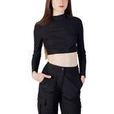 Calvin Klein Jeans Schwarzes Oberteil aus wiederverwertetem Polyester