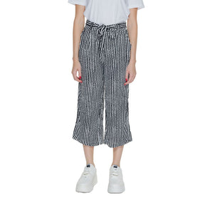 Only Schwarze Viskose-Cropped-Hose