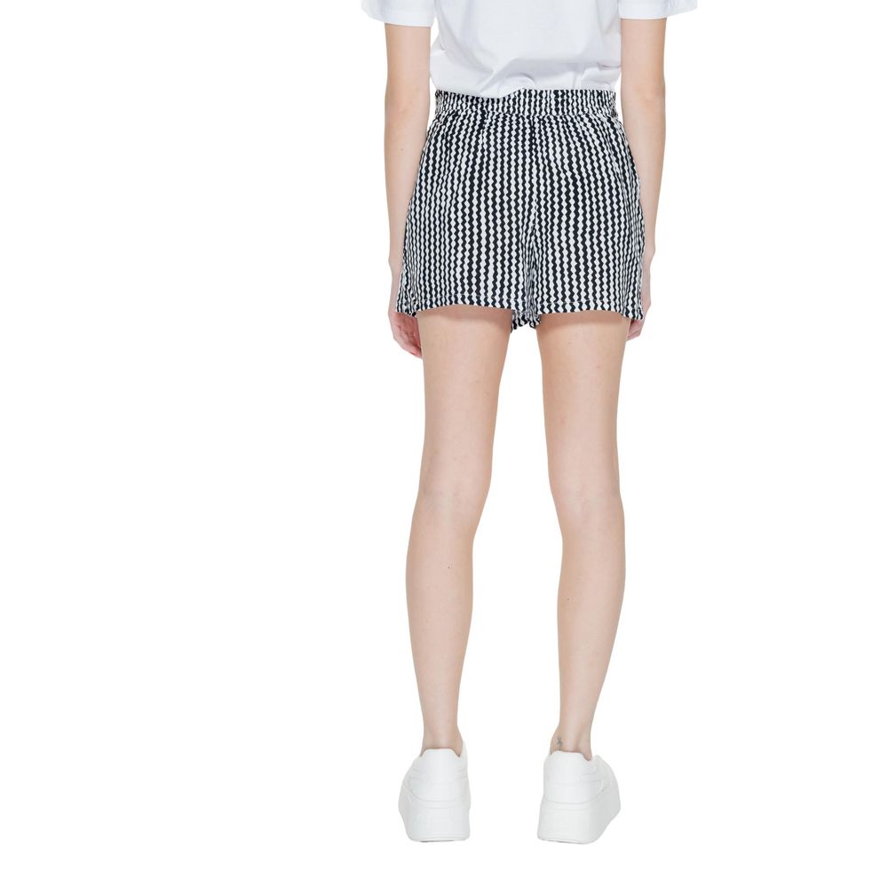 Only Schwarze Viskose-Shorts