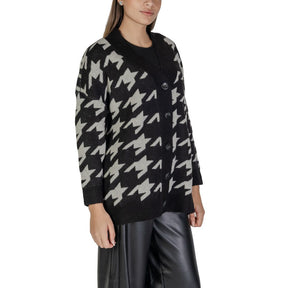 Vero Moda Schwarzer und weißer Marabu Cardigan