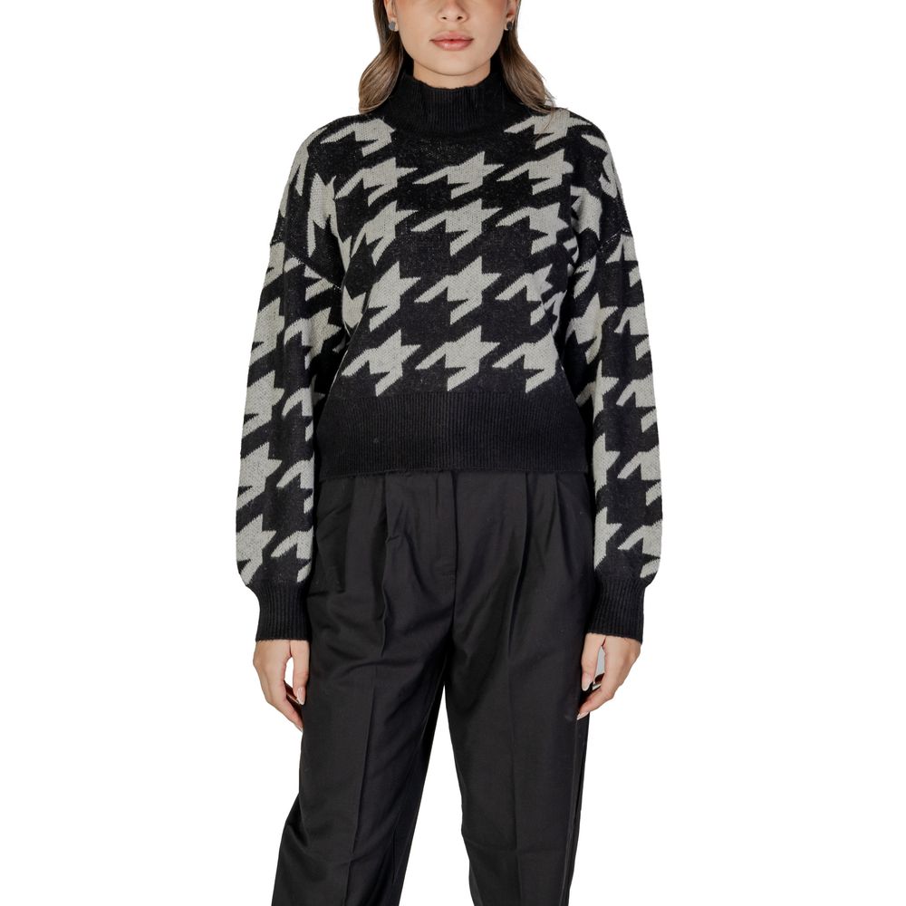 Vero Moda Schwarzer Marabu-Pullover