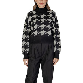 Vero Moda Schwarzer Marabu-Pullover