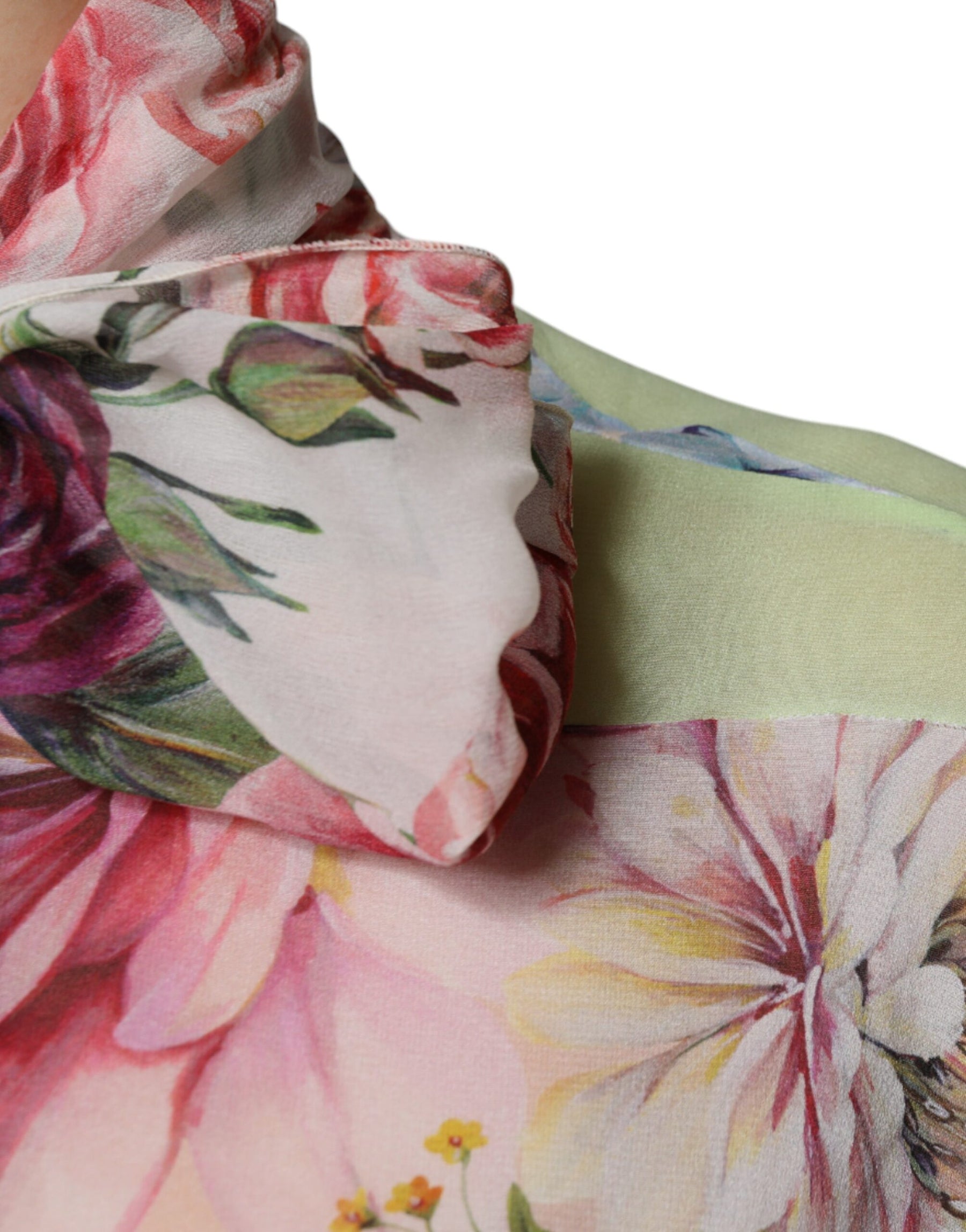 Dolce & Gabbana Multicolor Floral Patchwork Ascot Kragen Top