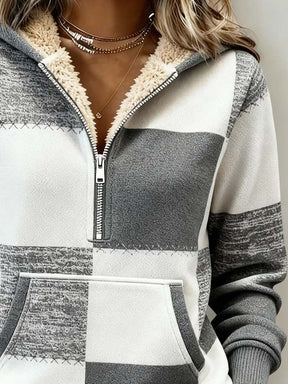 Kuscheliger Damen Winter Hoodie kariert mit Teddyfutter