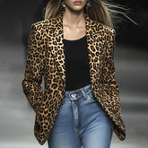 Wild Leopard Langarm-Blazer: Der stilvolle Herbstslook mit Leopardenprint