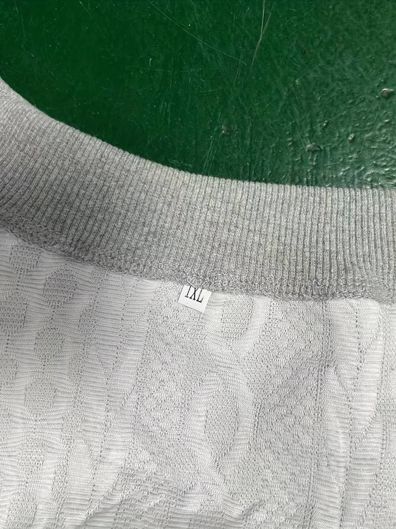 Stilvolles Graues Langarm-Outerwear - Perfekt für Herbstsmorgen und laue Abende