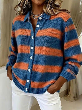 Winter Cardigan Blau Orange gestreift – warm & stylisch