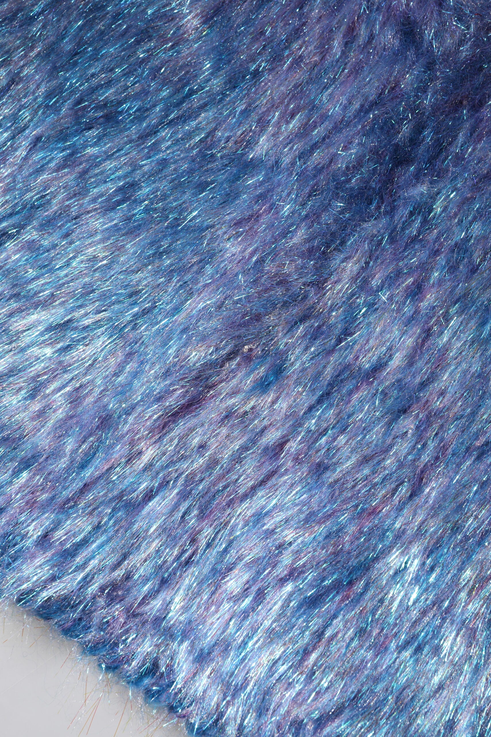 Dolce & Gabbana Multicolor Plüsch Minirock mit hoher Taille