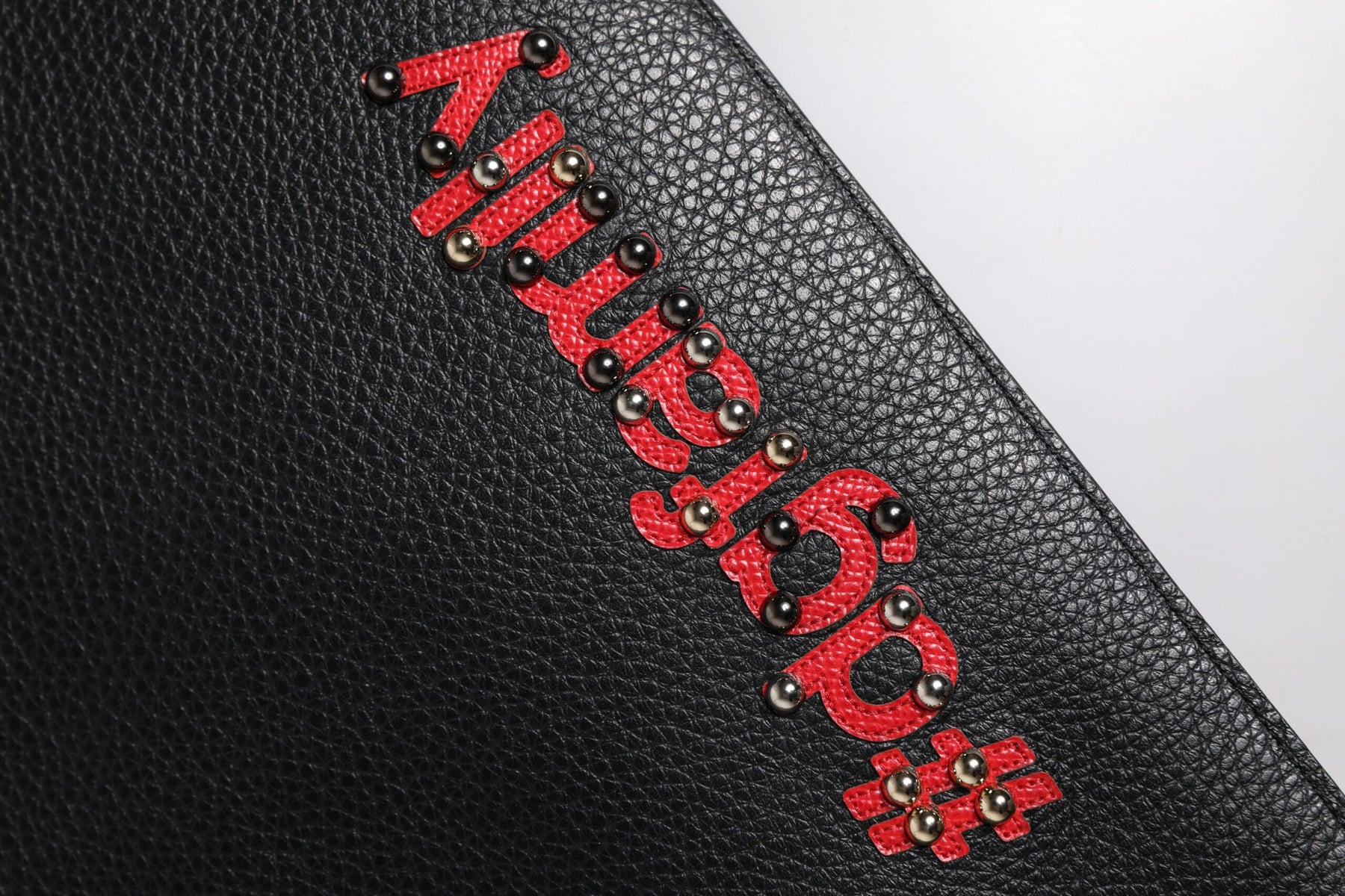 Dolce & Gabbana Schwarze #DGFamily verschönerte Leder Clutch Tasche