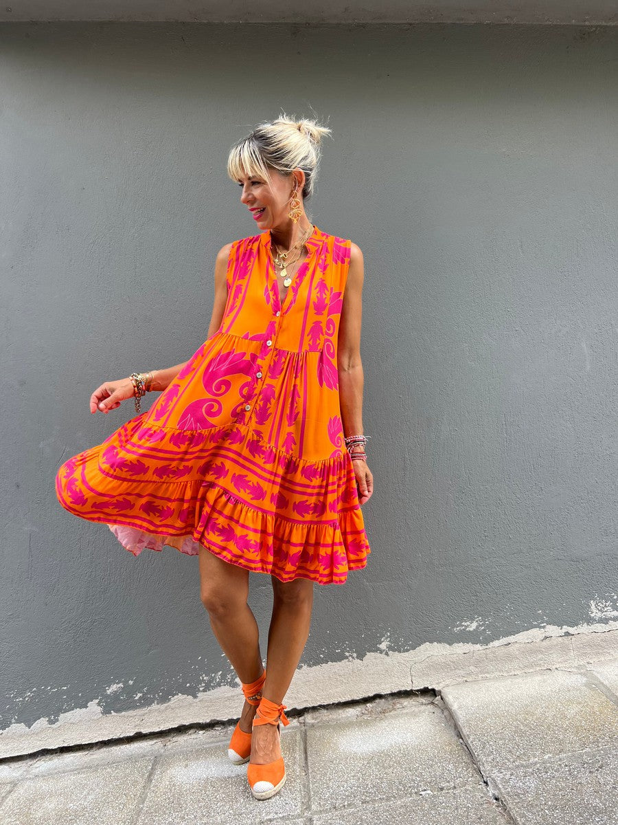 Orangefarbenes Ärmelloses Minikleid - Der perfekte Herbstsbegleiter
