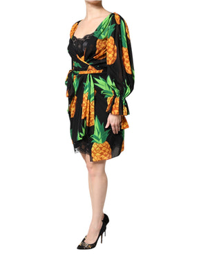Dolce & Gabbana Schwarzes Seiden-Wickelkleid mit drapiertem Ananas-Print