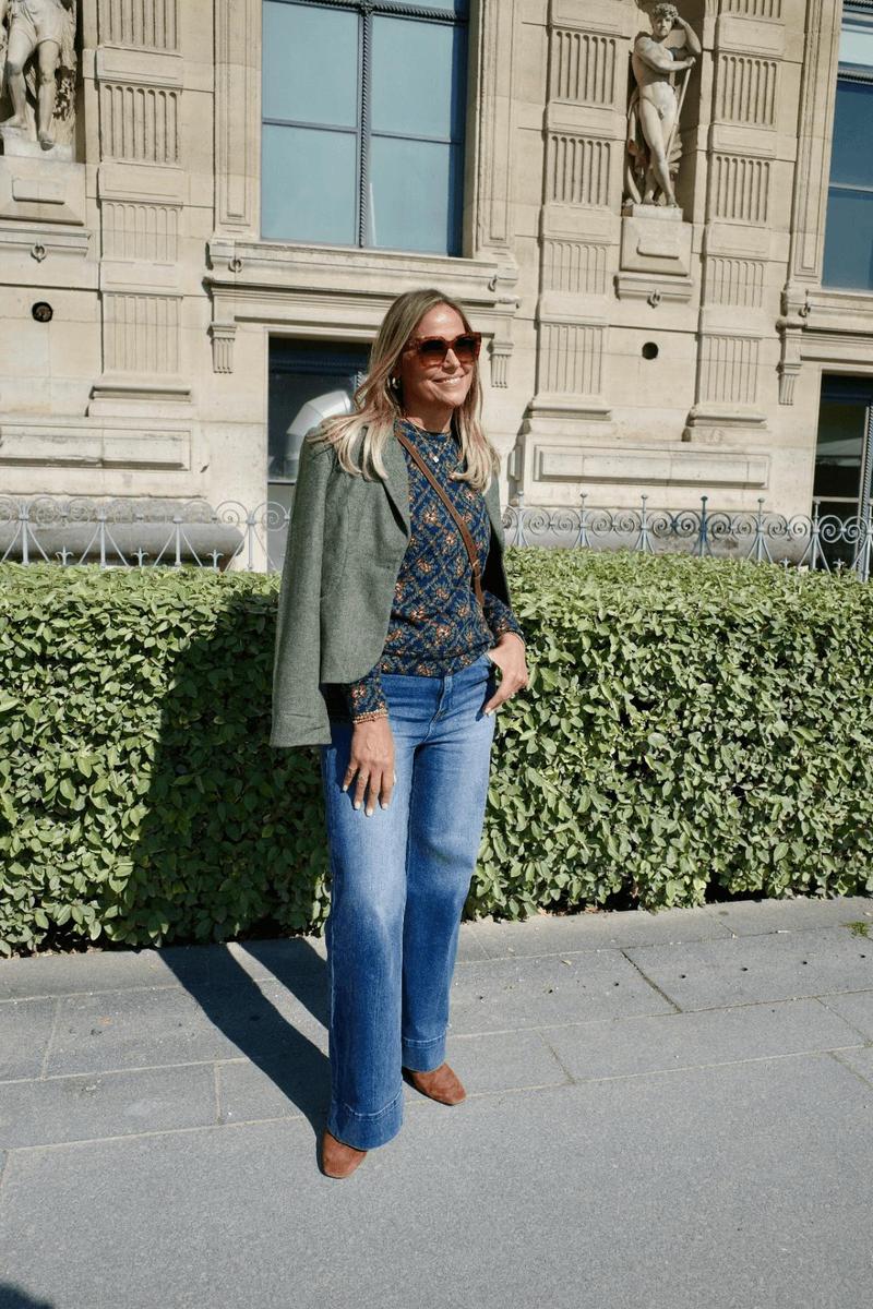 Olive Green Wool-Blend Plain Blazer With Classic Fit