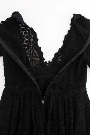 Dolce & Gabbana Schwarzes Ricamo Maxikleid in voller Länge gestrickt