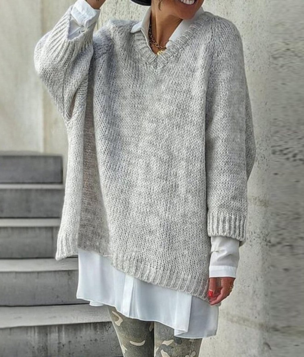 Stilvoller Baggy Grey V-Neck Sweater - Ihr perfekter Herbst-Begleiter