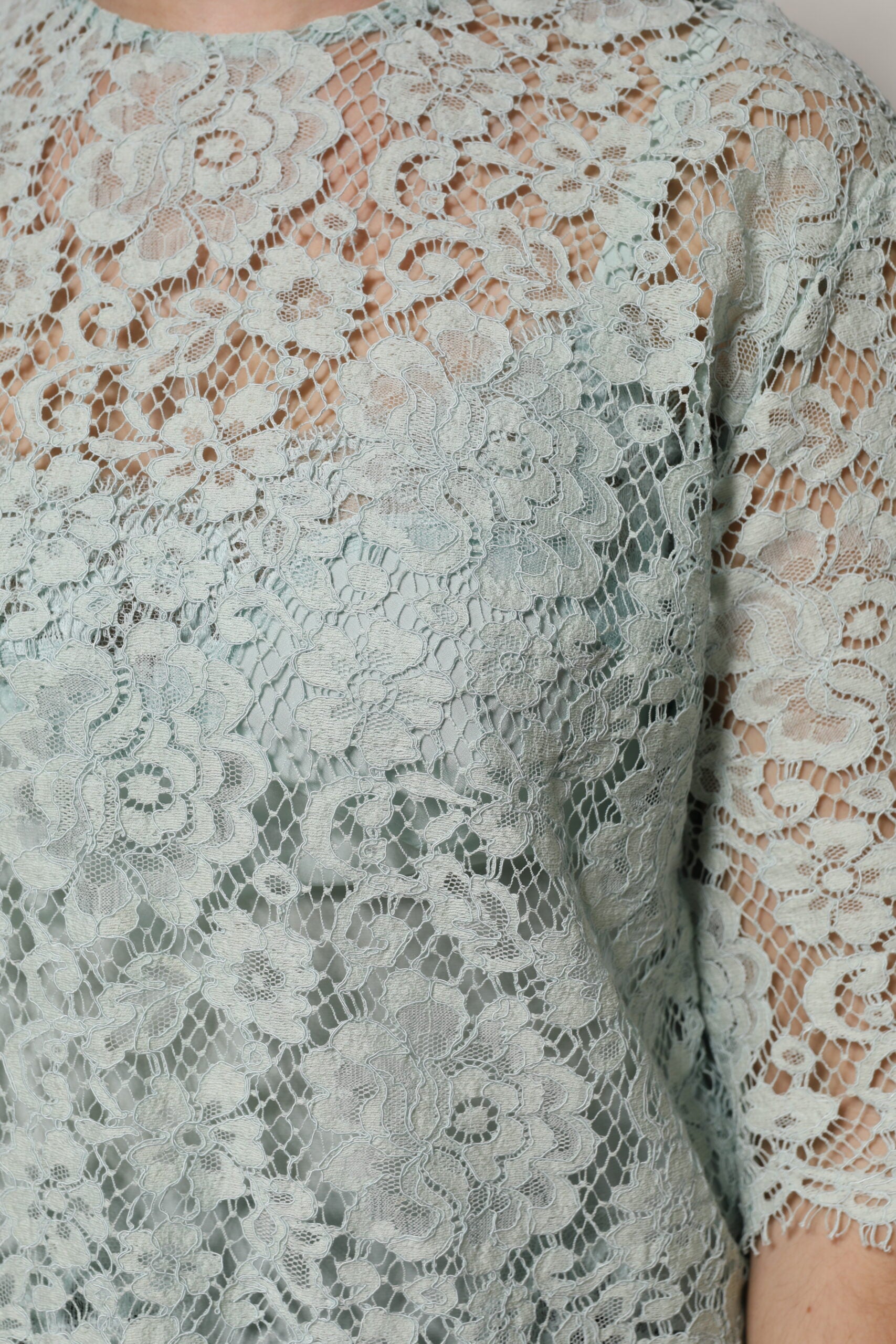 Dolce & Gabbana Mintgrünes Blusenoberteil aus Baumwolle mit Blumenmuster