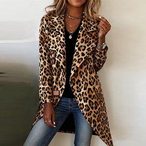 Herbst-Modehighlight: Bold Leopard Print Blazer - Glamour & Chic für jeden Anlass