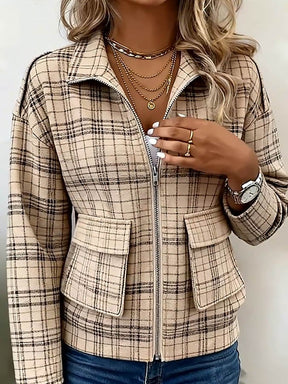 Herbstlicher Trend: Karierte Casual-Jacke in Braun mit Reißverschluss